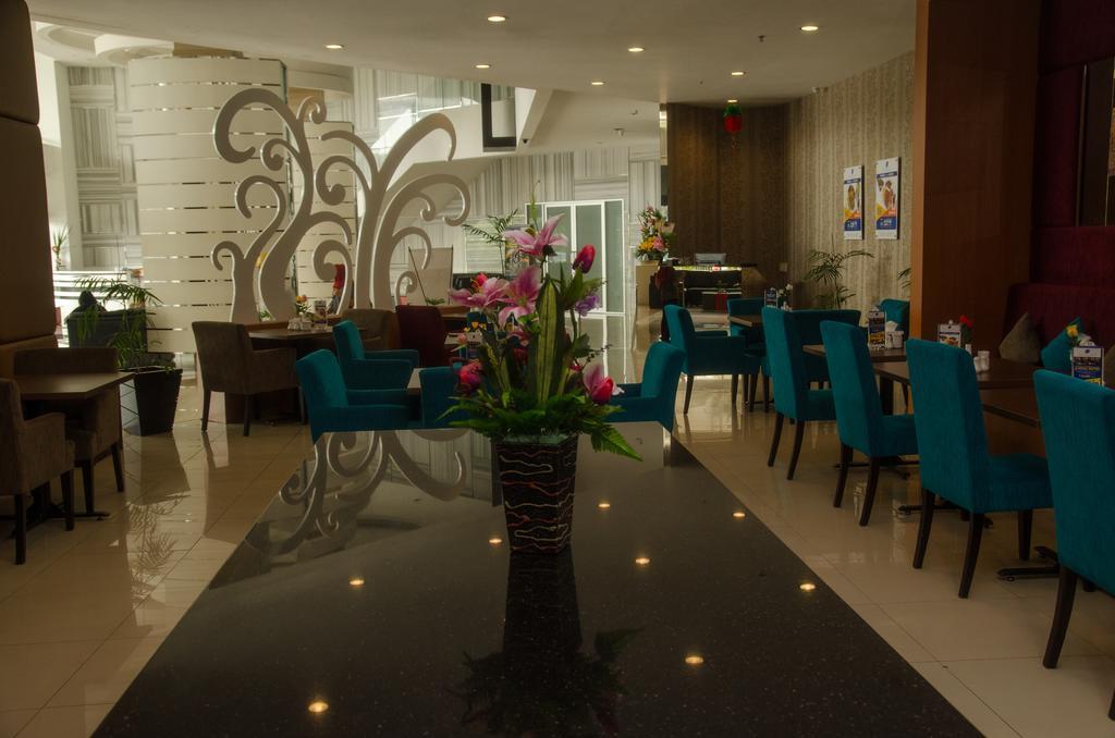 Aparthotel Royal Condotel 4*