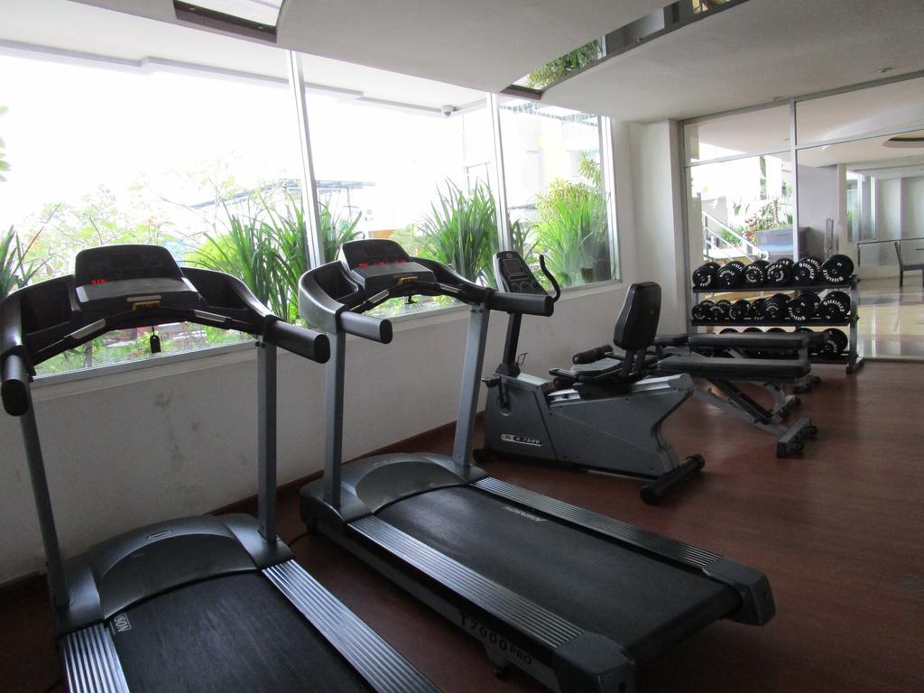 Royal Condotel 4* Medan