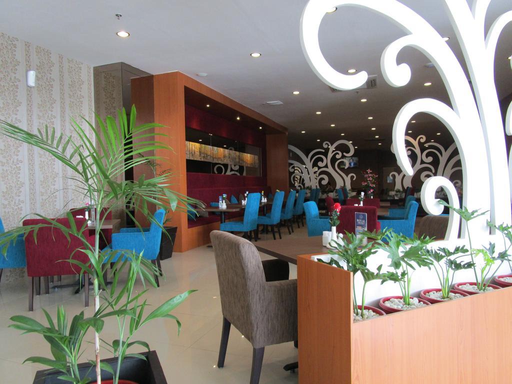Royal Condotel Aparthotel 4*