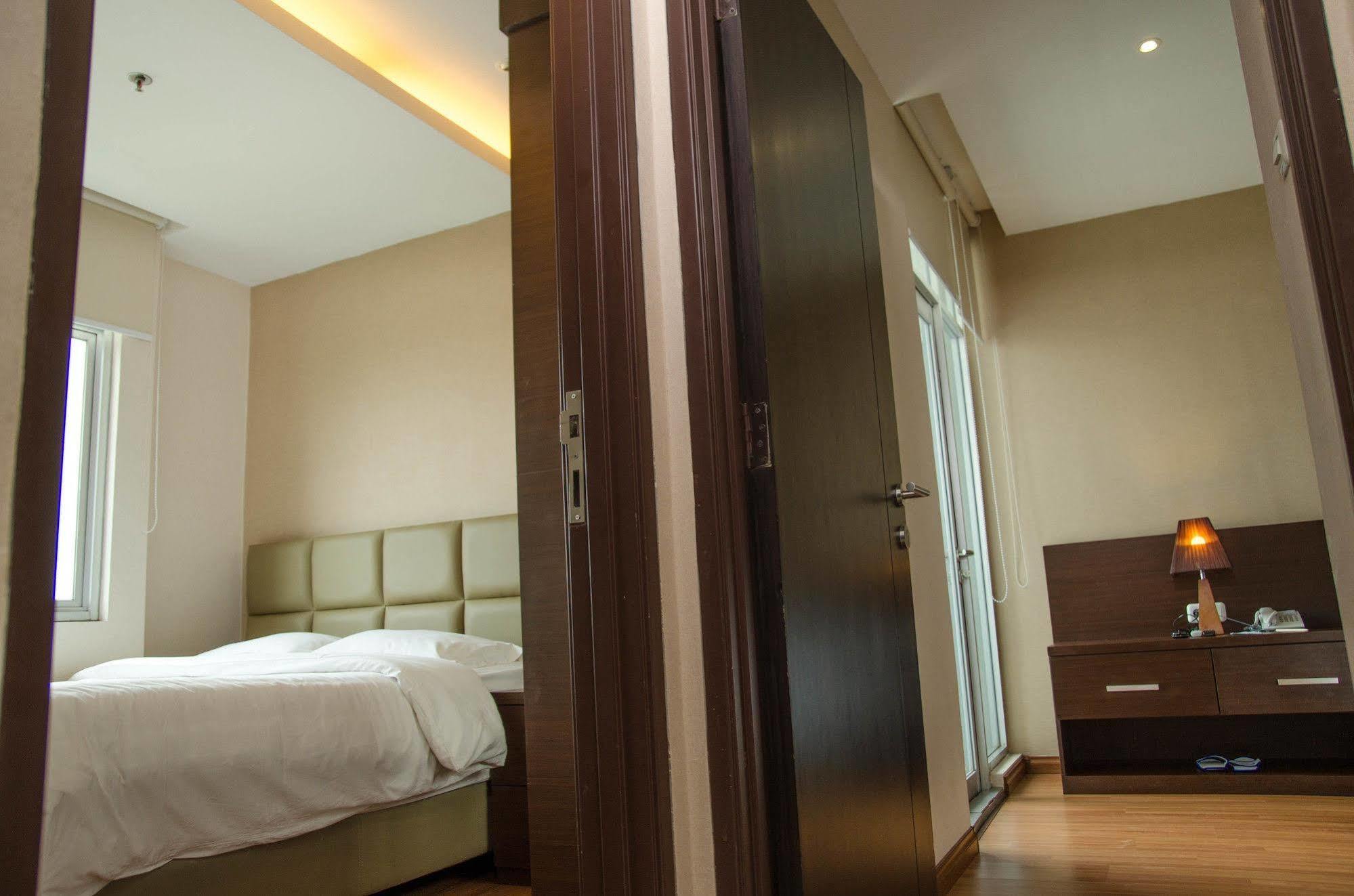 Aparthotel Royal Condotel Medan