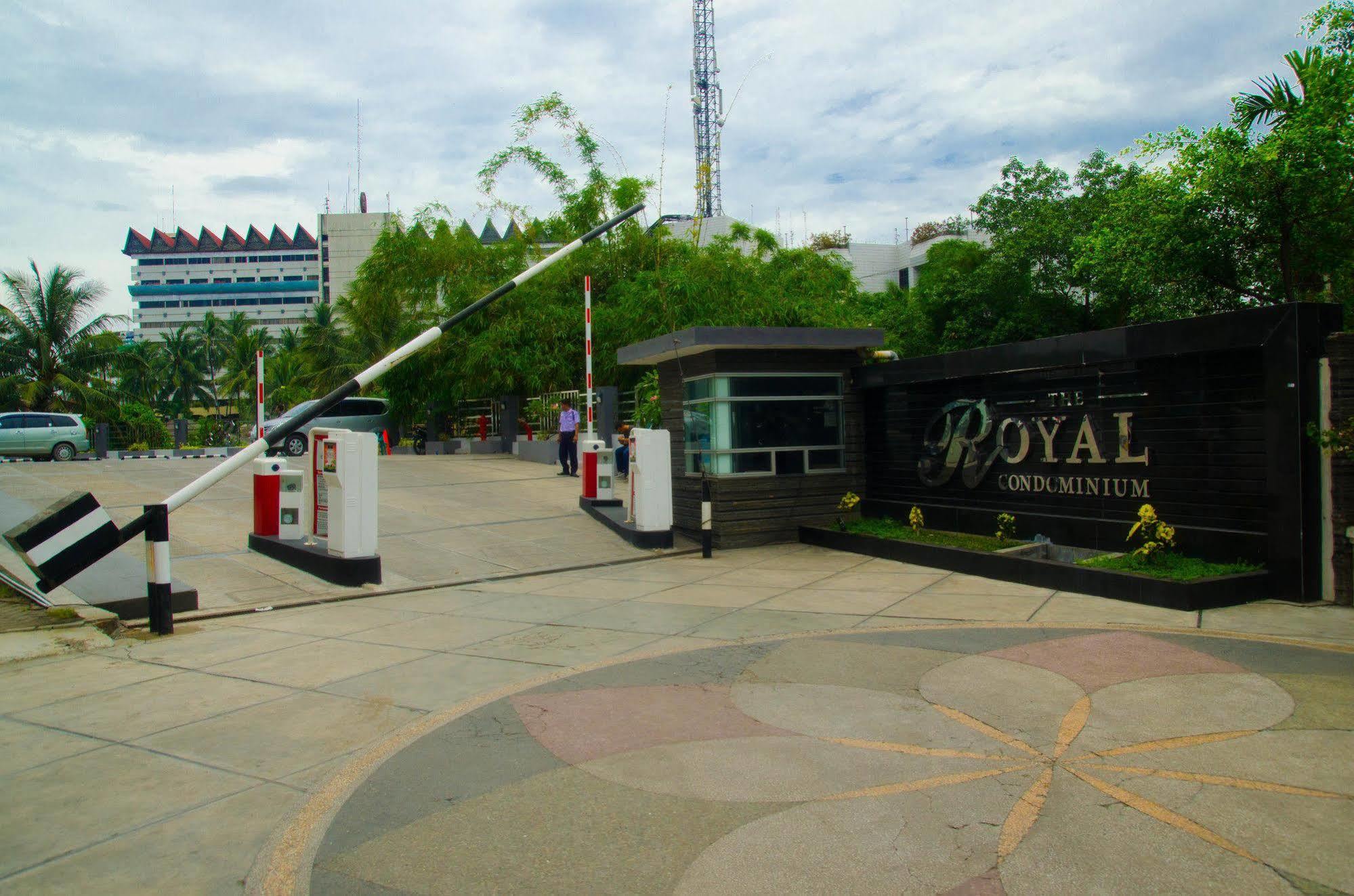Royal Condotel Medan