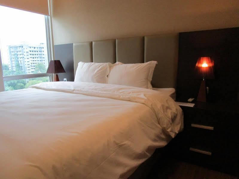 Royal Condotel Aparthotel 4*